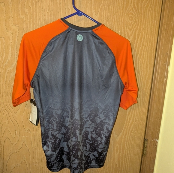 NWT Sombrio Grom's Alder Sasquatch MTB Jersey Women's Small / Med. Youth 12 - Picture 2 of 3